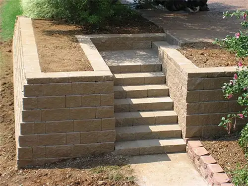 Segmental Retaining Wall