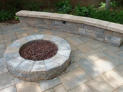 Another beautiful fire pit with concrete pavers